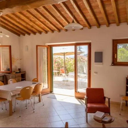 Aia - Goelba * Lacona